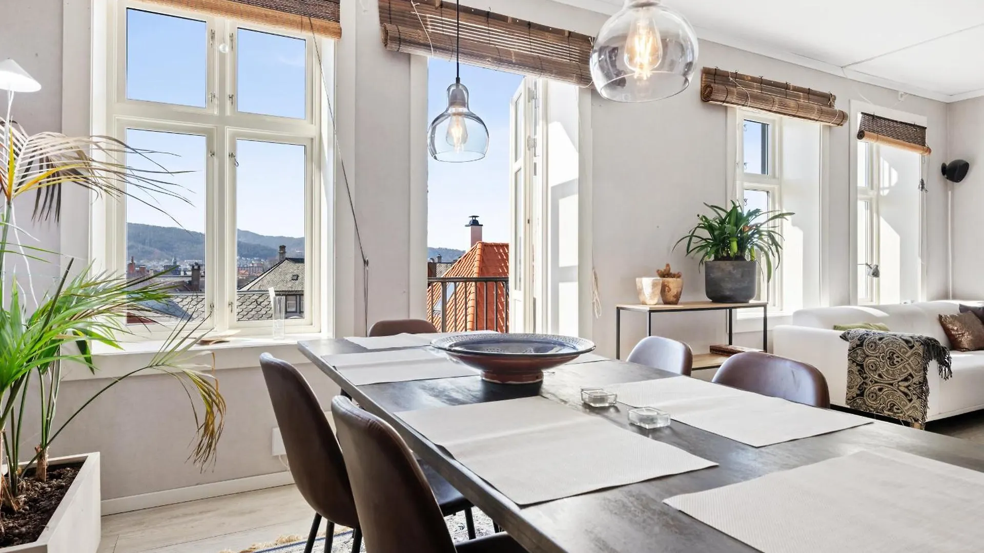 Apartment Green oasis with balcony and sunset view Bergen Norway